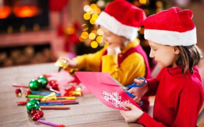 8 Crafty Holiday Cards to Make with Your Kids